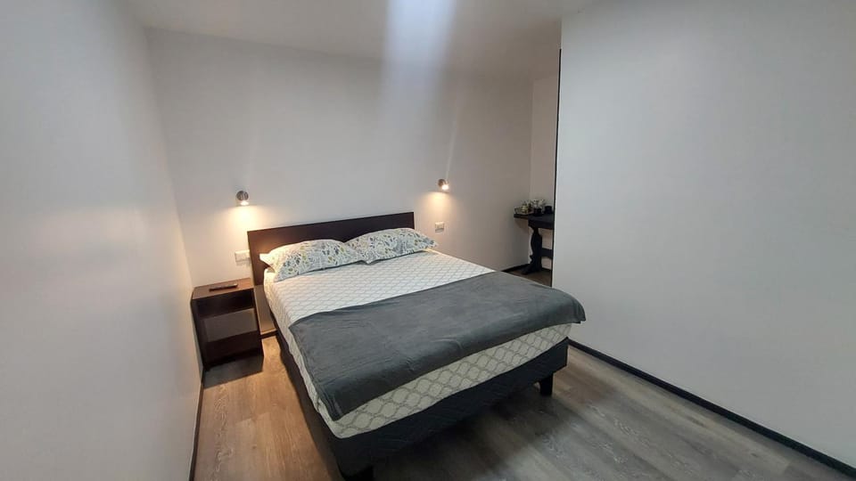 Bambu hostal - Alojamiento a pasos del mall y centro Hotel in Los Ángeles