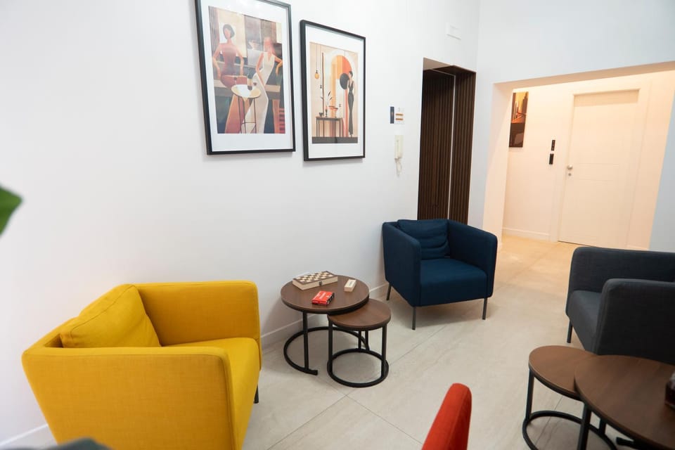 Living room, Lobby or reception
