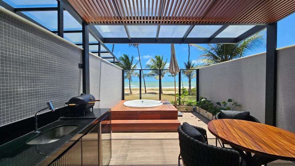 Patio, Day, Natural landscape, BBQ facilities, Garden, Hot Tub, Hot Tub, View (from property/room), Balcony/Terrace, Dining area, Garden view, Sea view, Area and facilities, sunbed