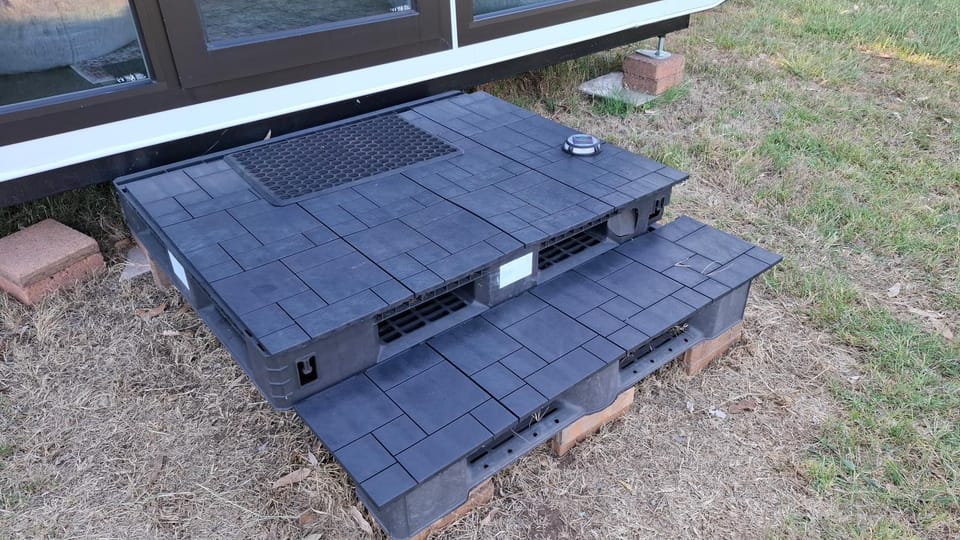 Pod Tiny Home House in Broke