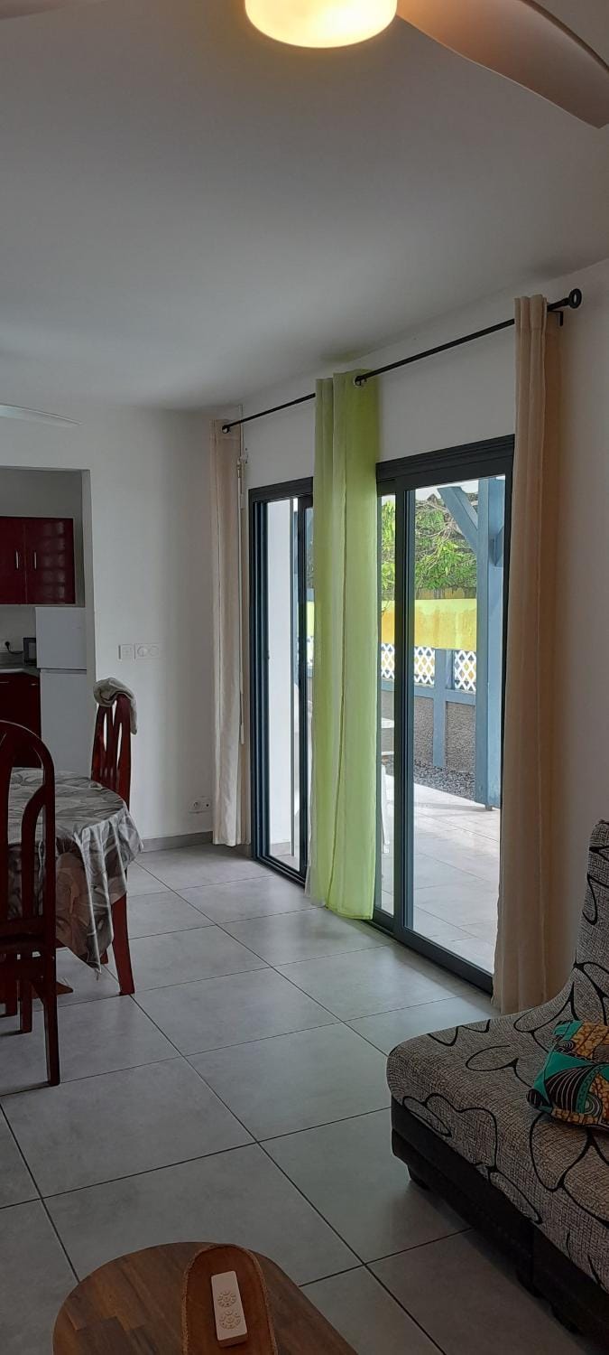 Hébergement T3 COSY WOUSIRE Apartment in Les Abymes