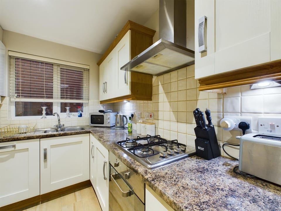 NEW! Modern 2BR House just 10 mins to City Centre Apartment in Belfast