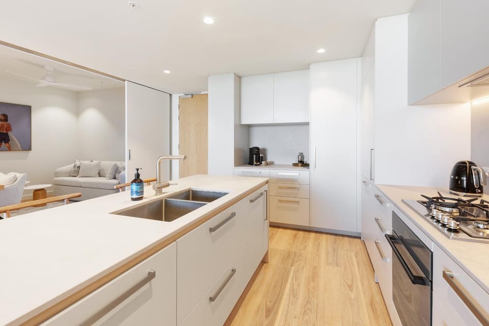 Oceanview 2BR 2BA in The Miles Residences Kirra Apartment in Tweed Heads