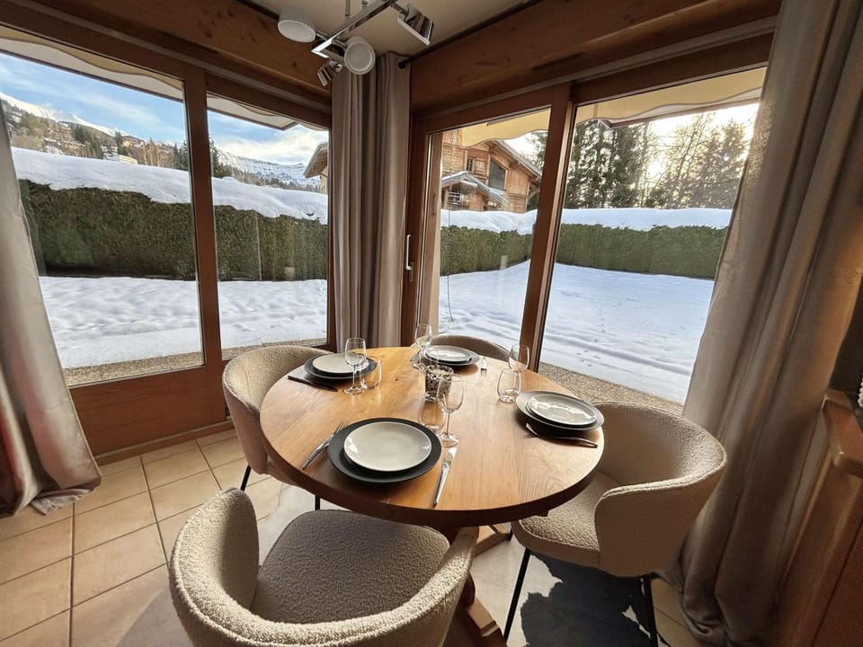 Charmant appartement 3 pièces, jardin, parking et wifi à Demi-Quartier - FR-1-597-187 Apartment in Combloux