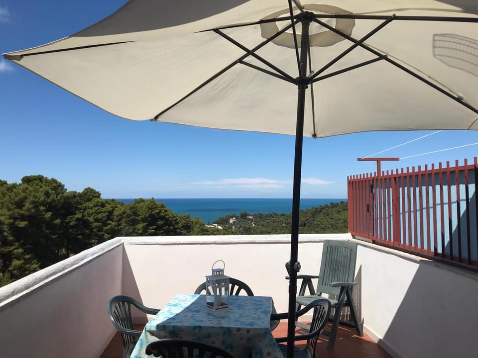 Balcony/Terrace, Garden view, Sea view