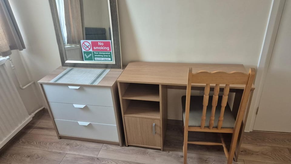 Single Room Excellent Central Location in Derby Vacation rental in Derby