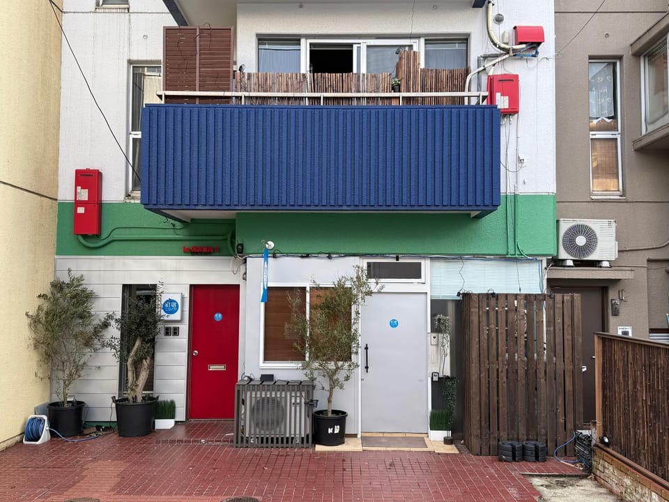 Property building, Day