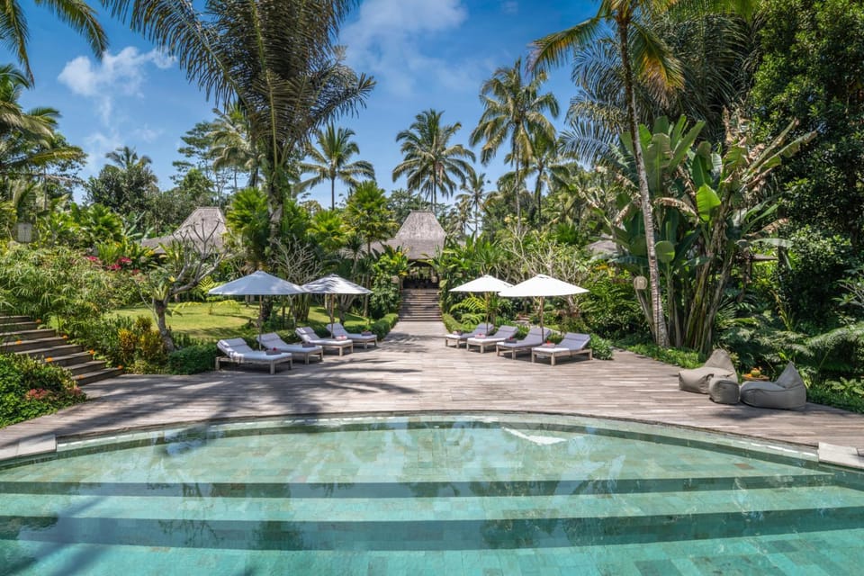 Swimming pool, Swimming pool