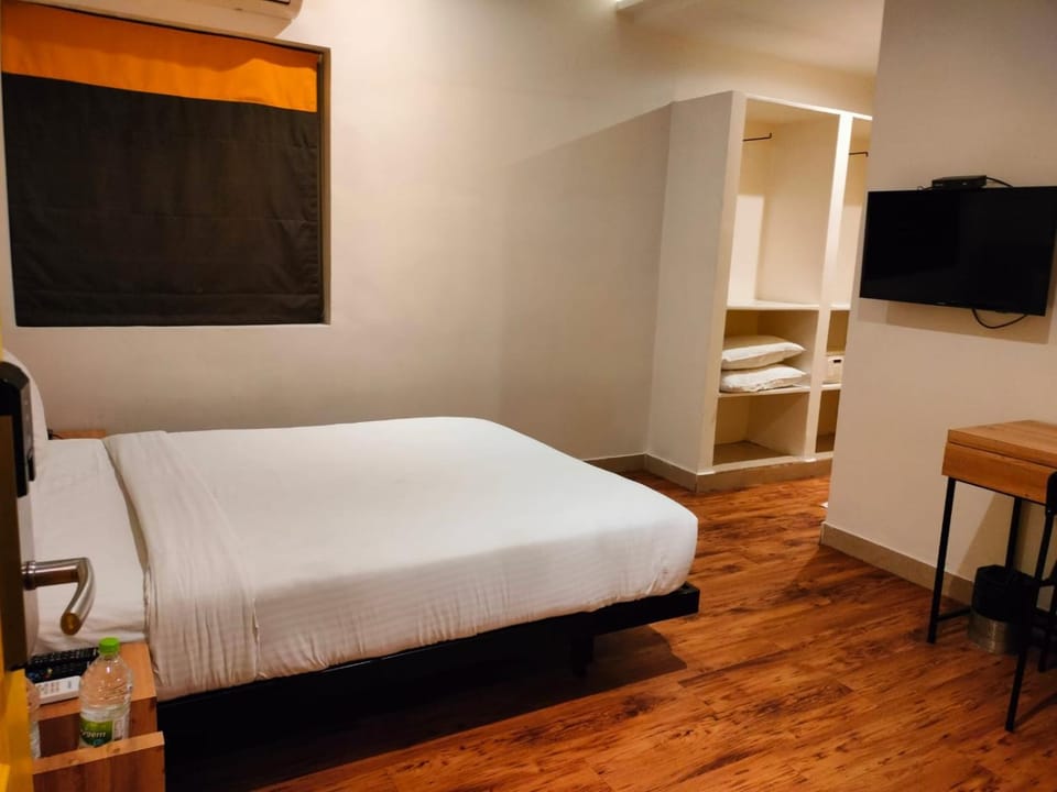 Hotel ISTAY Hitec Hotel in Hyderabad
