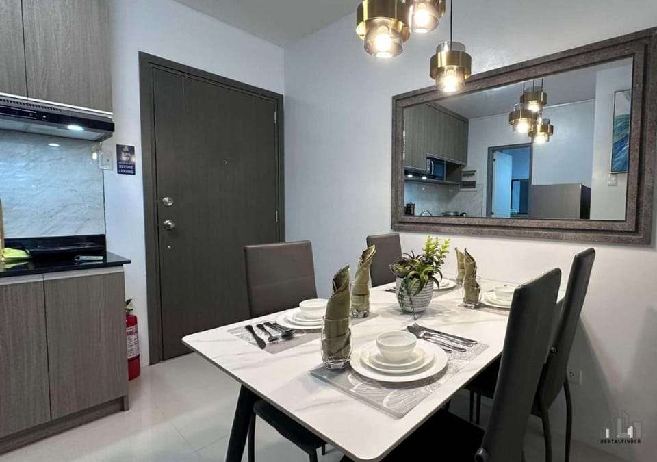 Kitchen or kitchenette, Dining area, pet friendly, stove