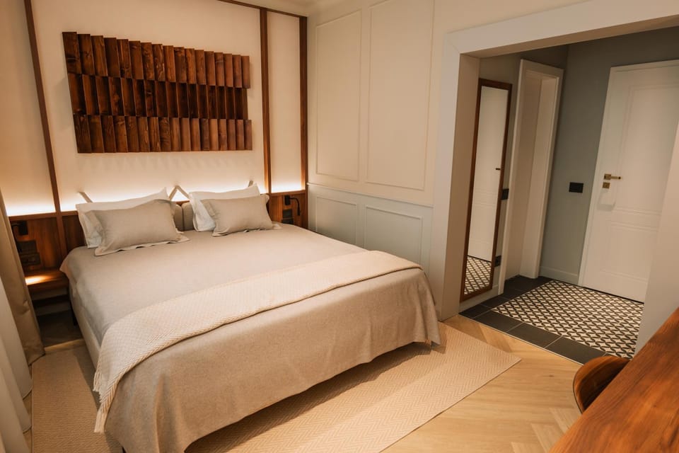 Bed, Photo of the whole room, Bedroom, wardrobe