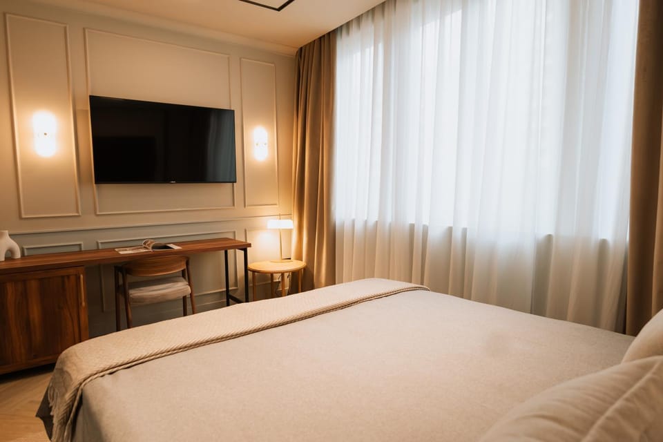 Bed, TV and multimedia, Coffee/tea facilities, Bedroom, minibar