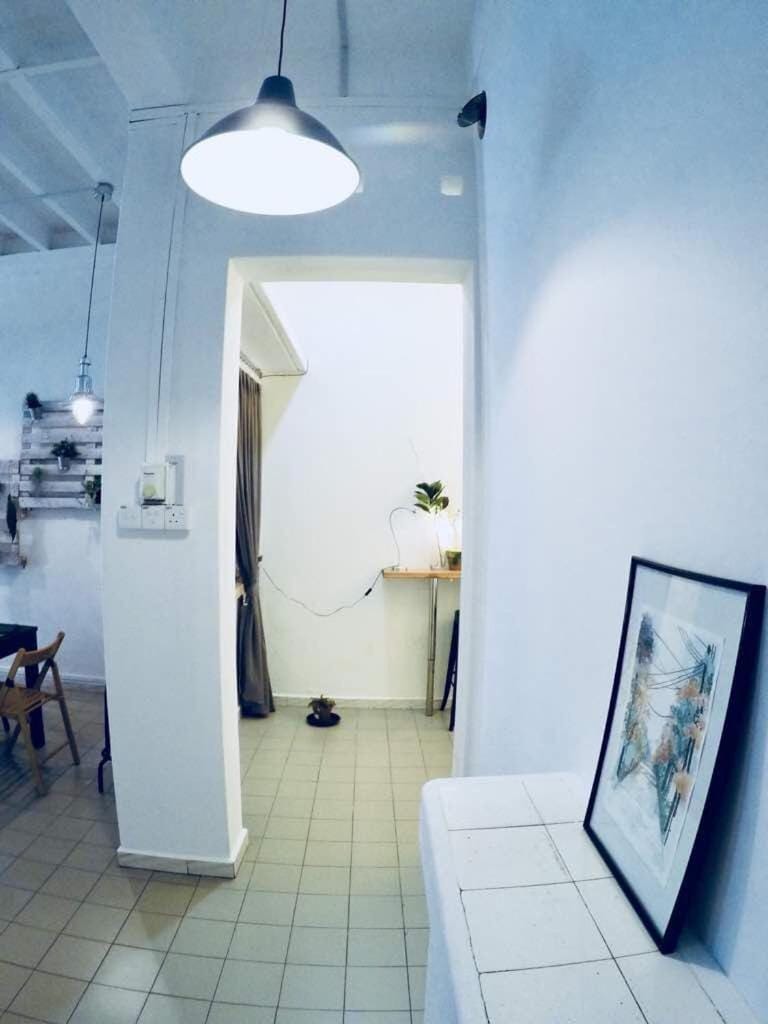 35Mandalay at Georgetown 5 bedroom for 7-15 pax House in George Town