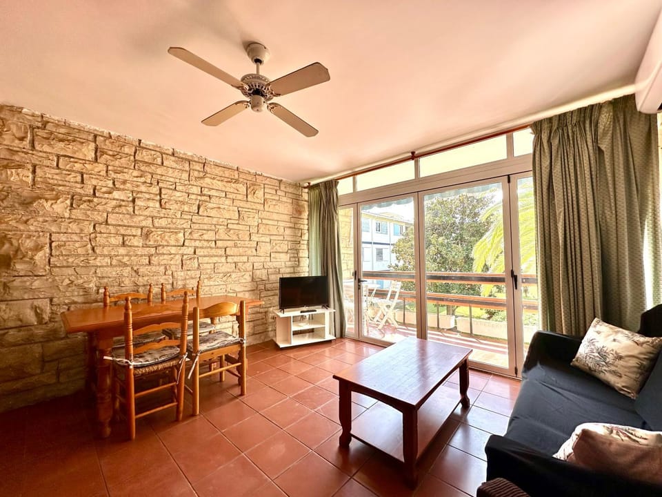 Home Ibiza Salou Apartment in Salou