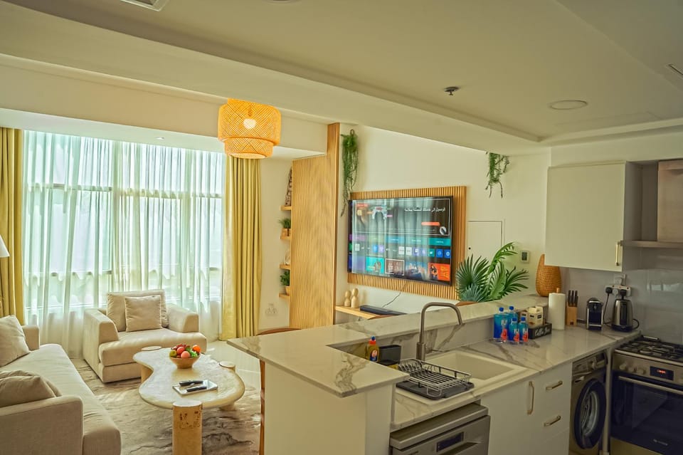 TV and multimedia, Living room, Seating area, Dining area, Evening entertainment, oven, stove