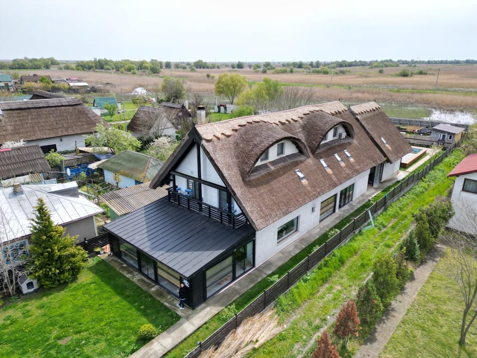 Pensiunea Pescarul Vanator Delta Dunarii Bed and Breakfast in Romania
