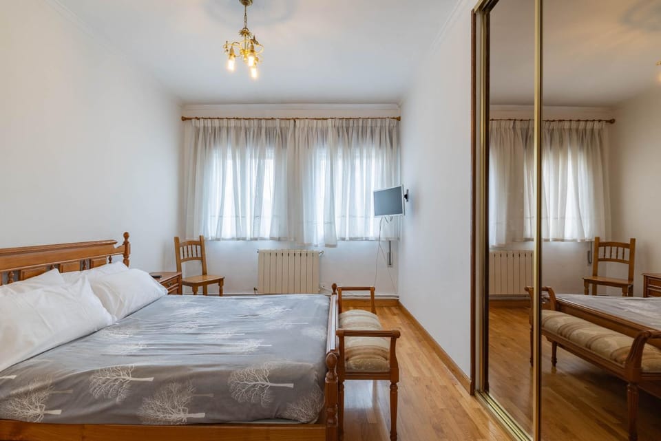 Property building, Living room, Bedroom