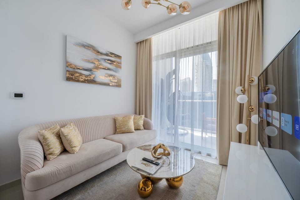 Living room, Photo of the whole room, Seating area