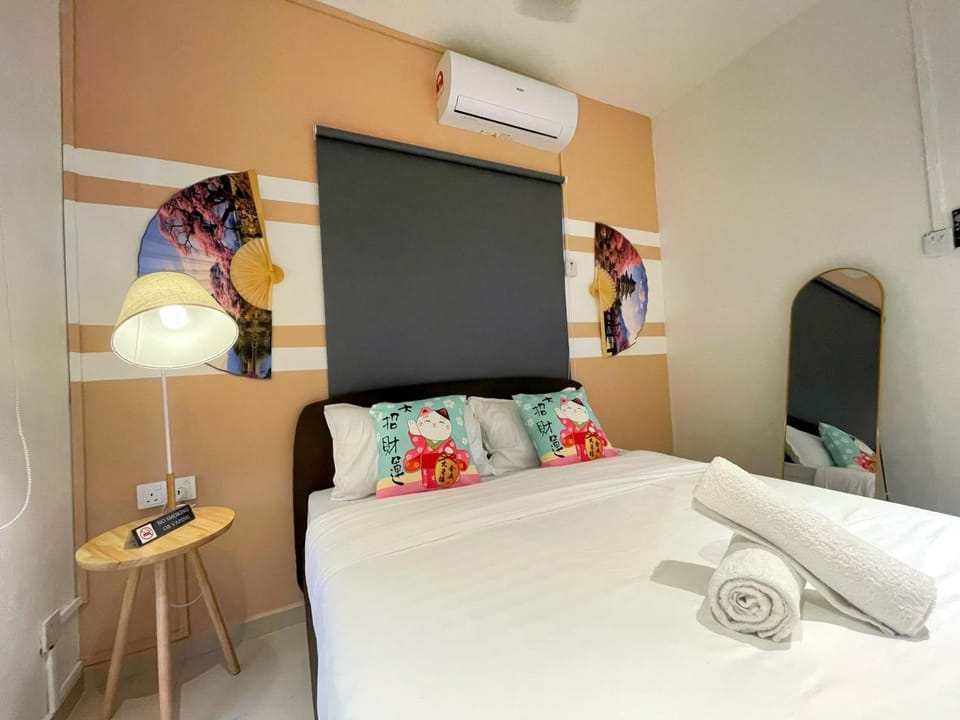 Cozy Staycation 10 Pax Bukit Indah JB House in Johor Bahru
