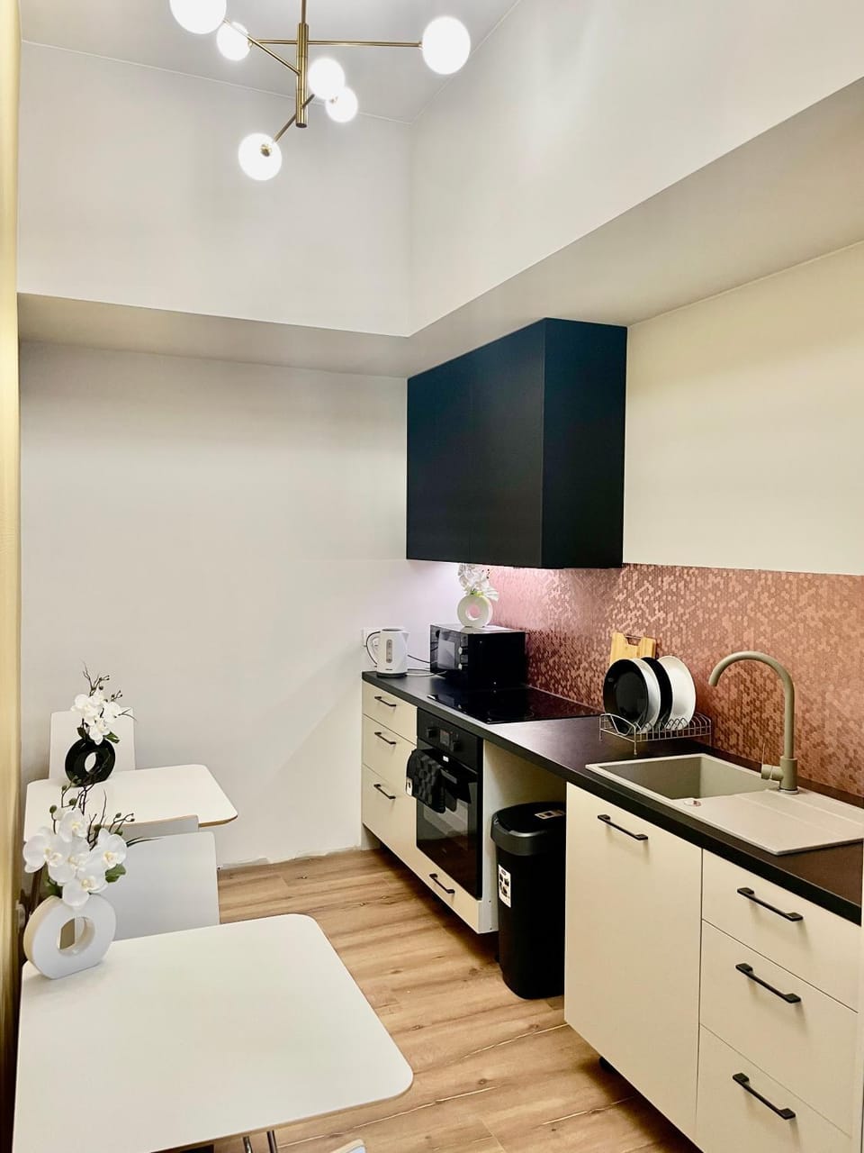 Kitchen or kitchenette, stove