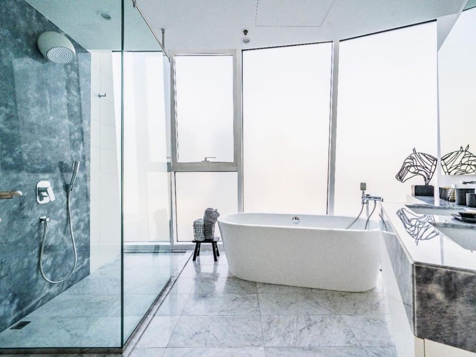 Bathroom, Bath