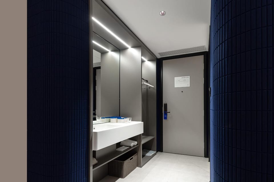 Atour Hotel Wuhan Hubei University Xudong Hotel in Wuhan