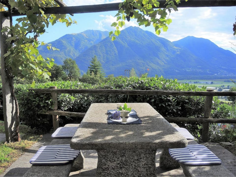 Al Torchio by Fewotessin House in Locarno