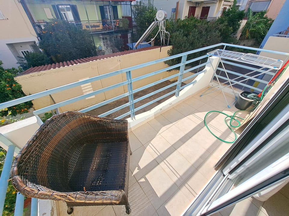 Cozy Studio Lemesou Free Parking Apartment in Peloponnese, Western Greece and the Ionian