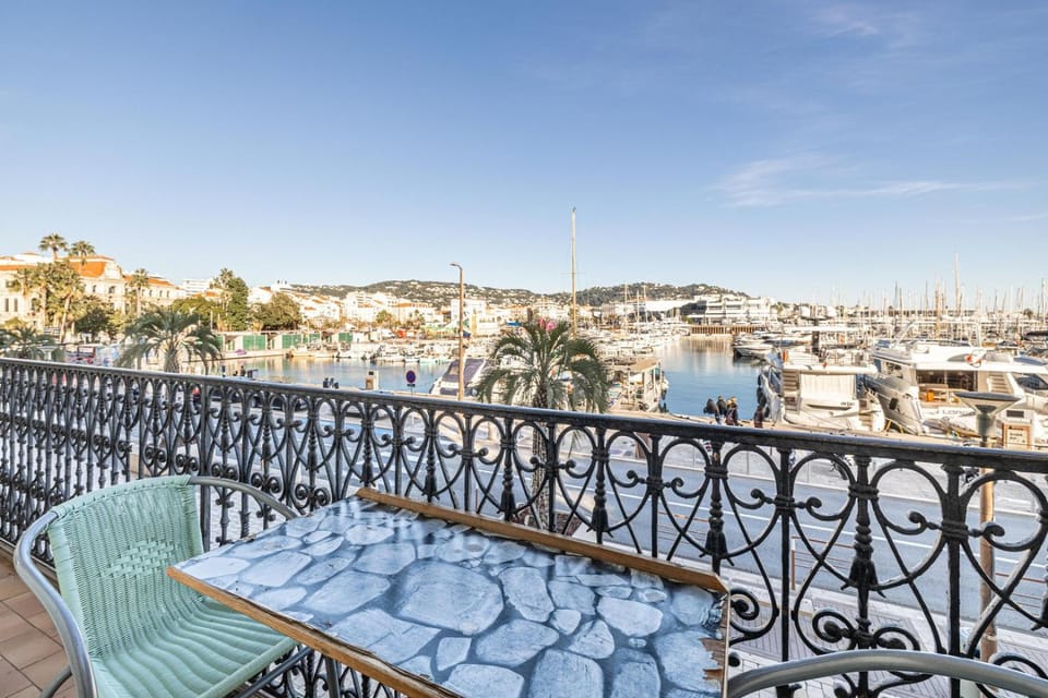View (from property/room), Balcony/Terrace, Sea view