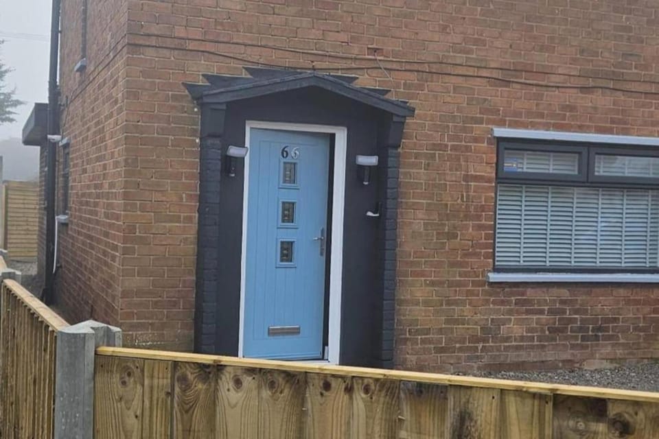 Chester - 4 Bed House Free parking House in Chester