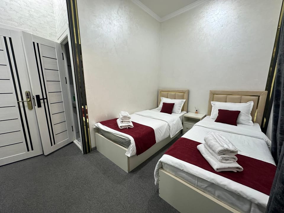 Bed, Photo of the whole room, Bedroom, towels, wardrobe