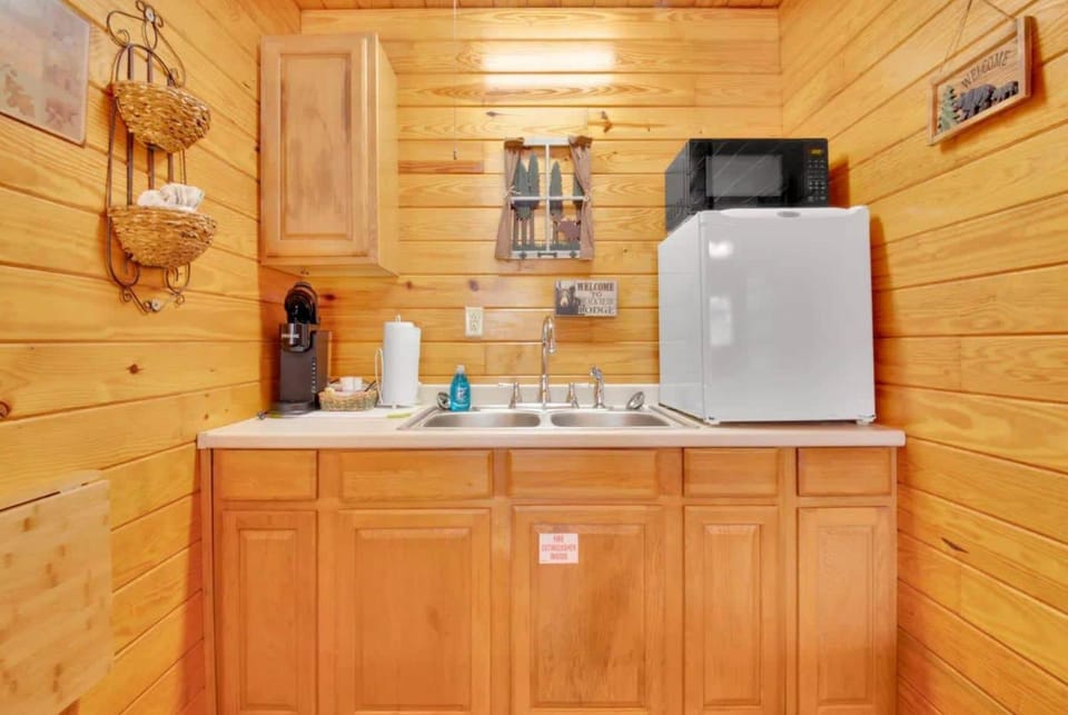 Coffee/tea facilities, Kitchen or kitchenette