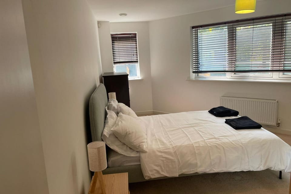 1Bedroom - Sleeps 2 - Terrace Bbq Near Transport Apartment in London Borough of Hackney