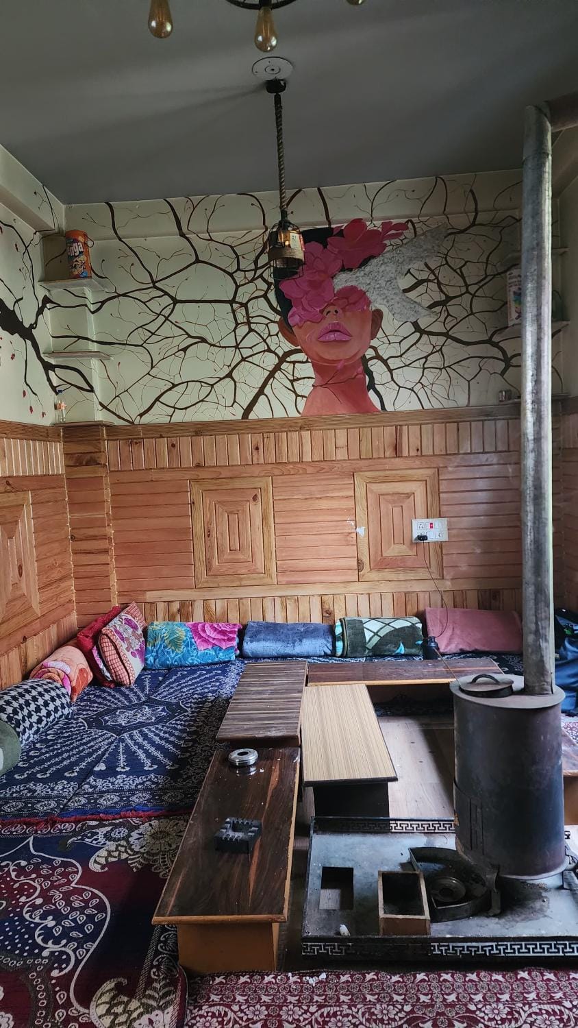 The Divine Connection Cafe & Stays Bed and Breakfast in Himachal Pradesh