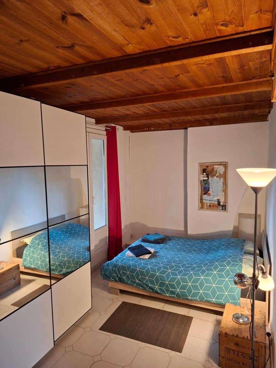 Appartement avec grand jardin et parking, Uzès Apartment in Uzes