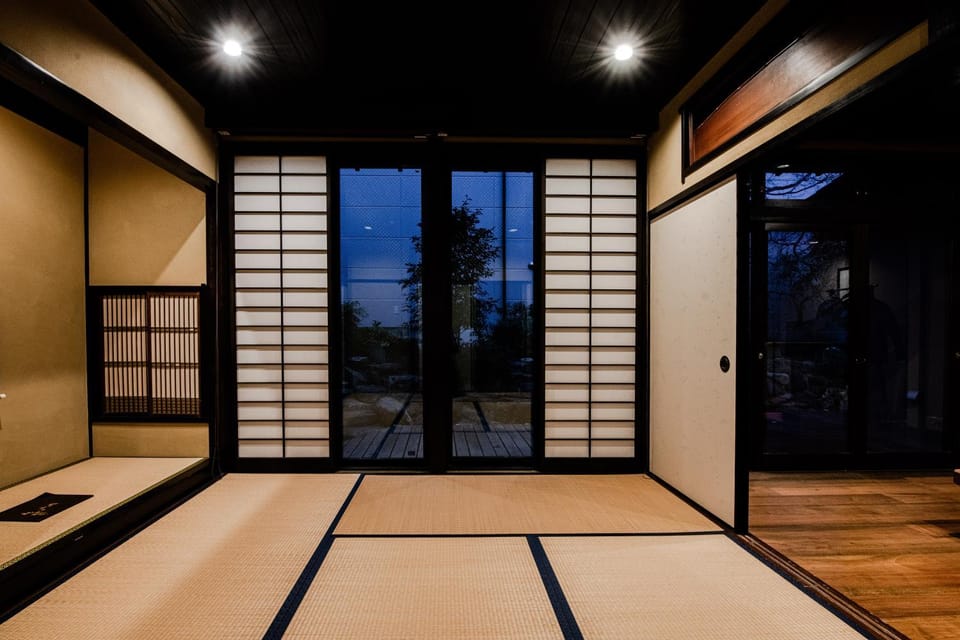 Nishijin Itsutsuji Bed and Breakfast in Kyoto