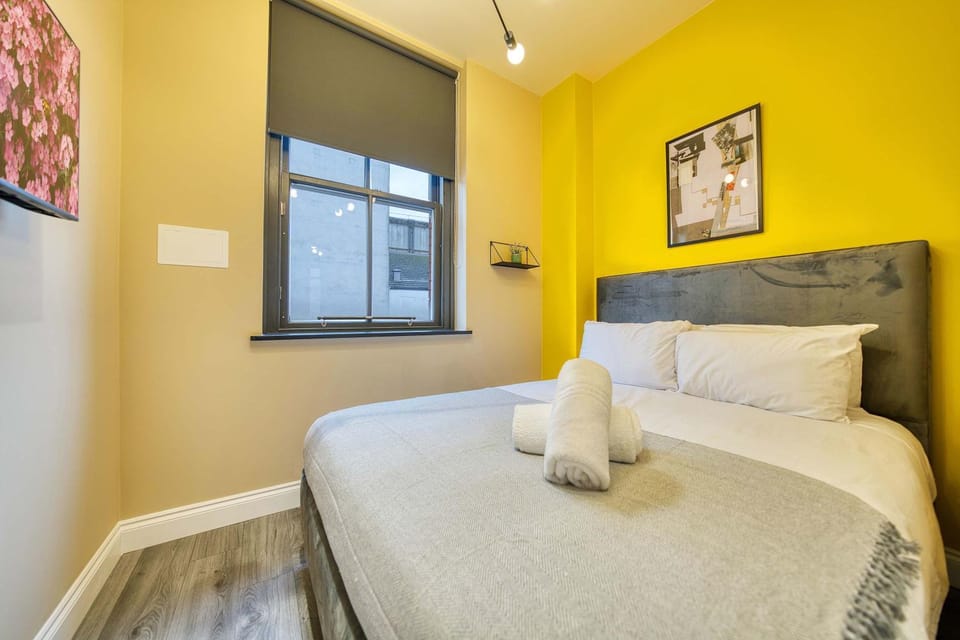 Lovely Central Station 1 Bed Apartment B10 Apartment in Glasgow