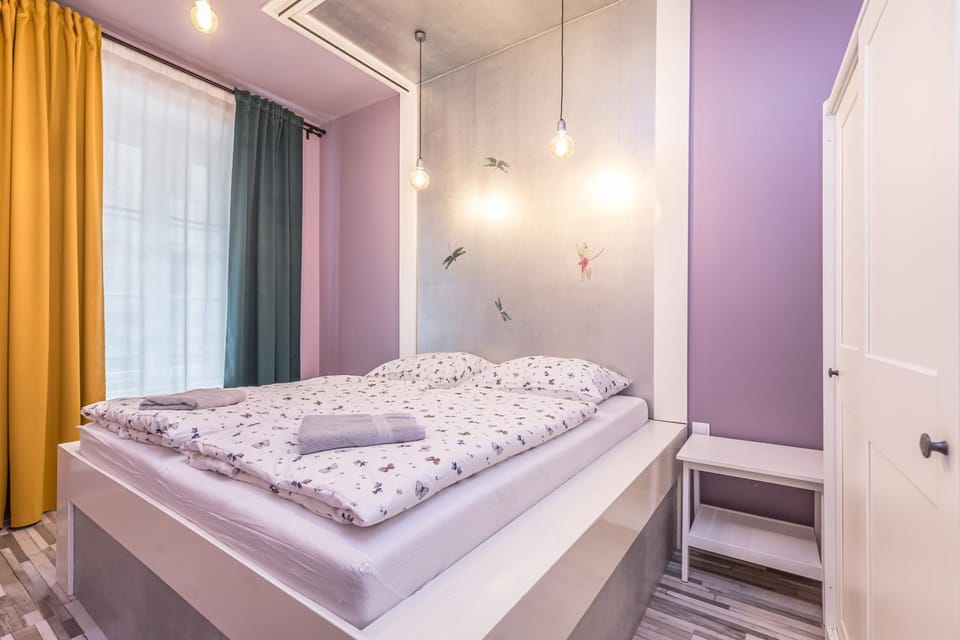 Bed, Bedroom, wardrobe