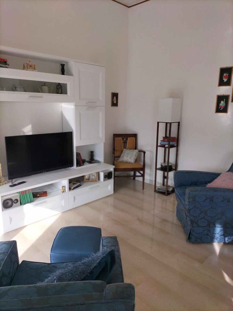 Lounge or bar