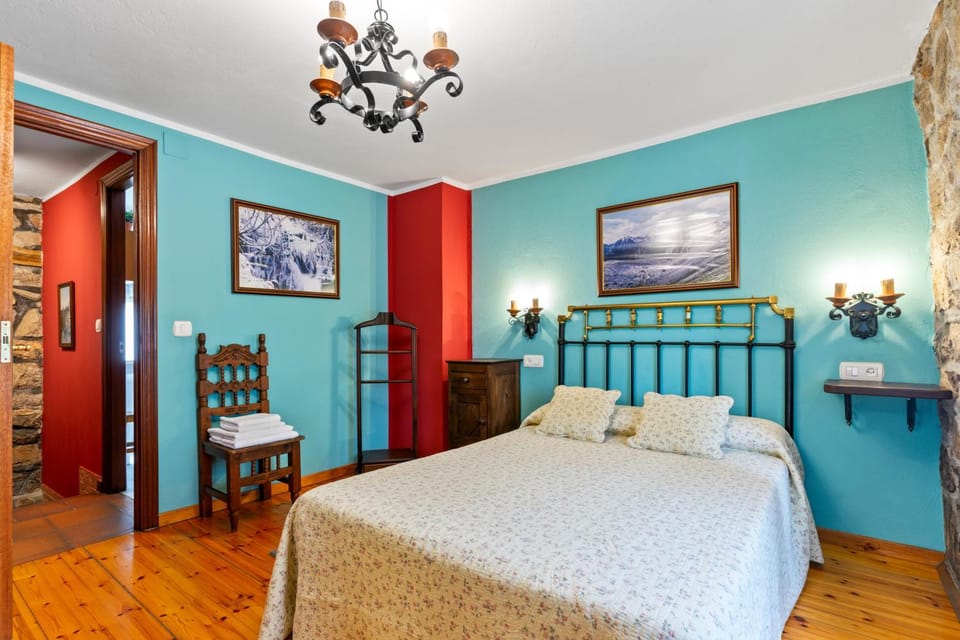 Living room, Bedroom