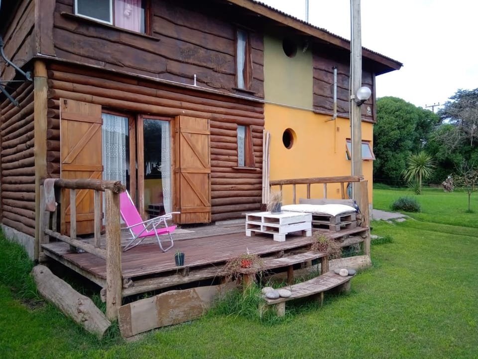 Cabaña Mar del Plata zona faro House in Mar del Plata