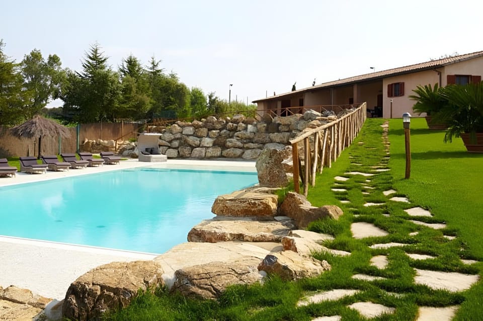Property building, Pool view, Swimming pool
