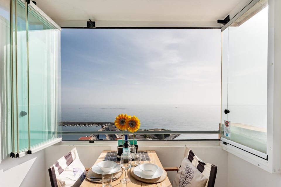 Day, View (from property/room), Balcony/Terrace, Balcony/Terrace, Dining area, Sea view