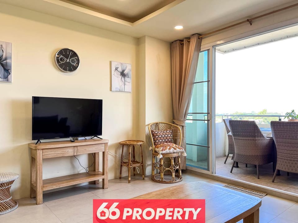 2 Bedrooms Apartment near Train Station Apartment in Chiang Mai