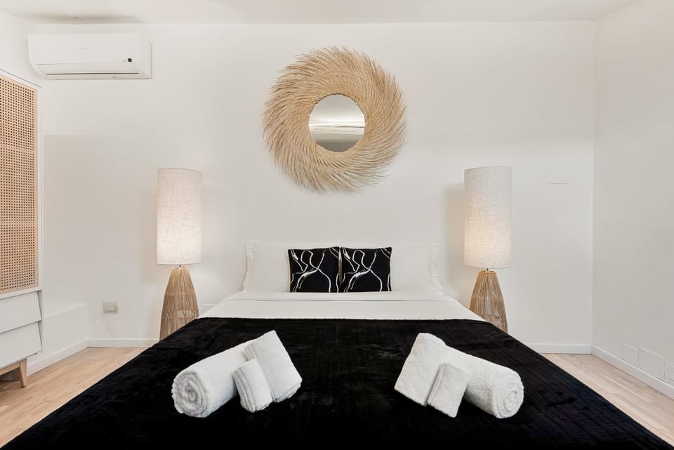 GOLDEN LUXE - Penthouse in Duomo view of Brunelleschi's dome Apartment in Florence