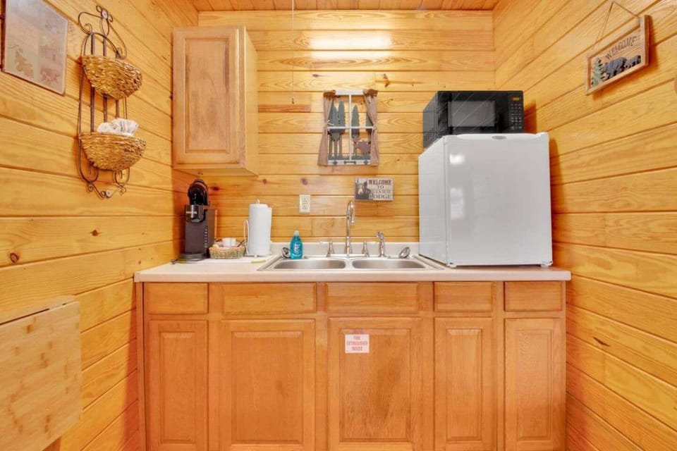 Coffee/tea facilities, Kitchen or kitchenette