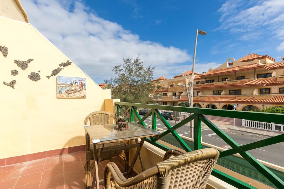 Home2Book Cozy Duplex, Terrace & Pool, Caleta Apartment in Castillo Caleta de Fuste