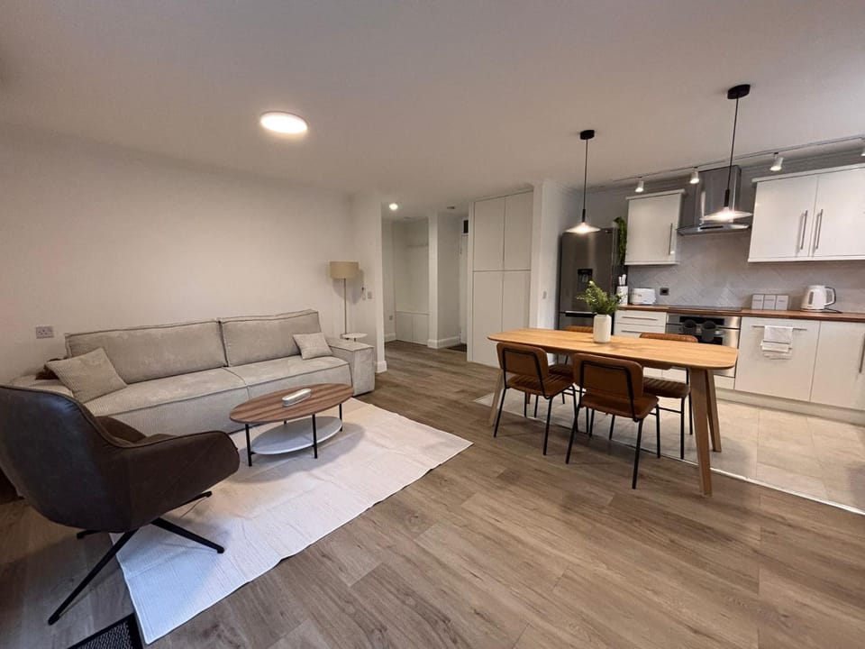 Kitchen or kitchenette, Living room, Dining area
