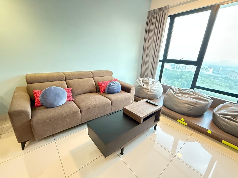 Midvalley Southkey Mosaic Bricktopia House JB Mosaic 2BR 8PAX Apartment in Johor Bahru