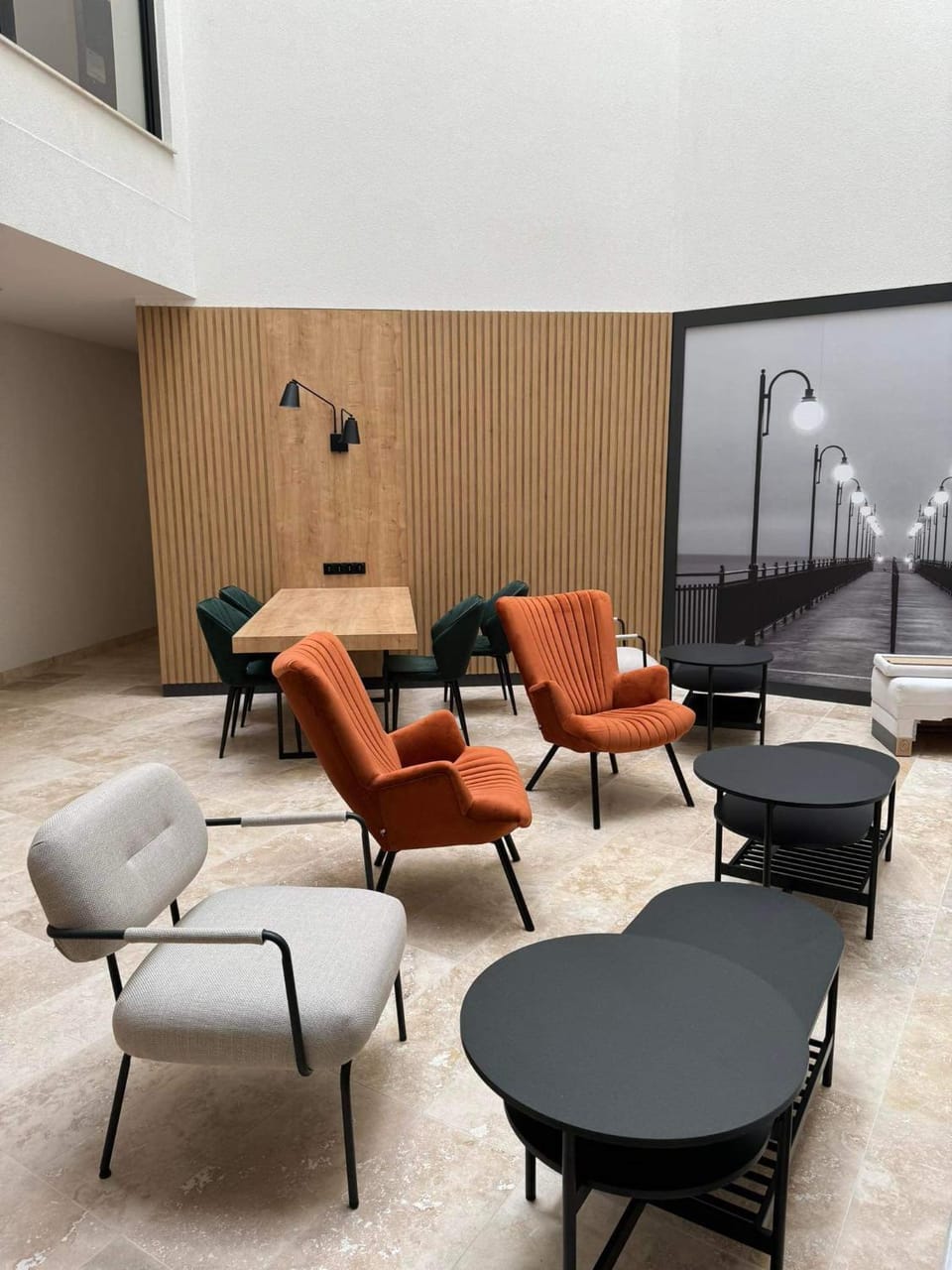 Communal lounge/ TV room, Business facilities, Seating area